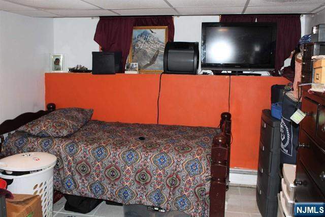 7 Bedroom Multi Unit's Image 29