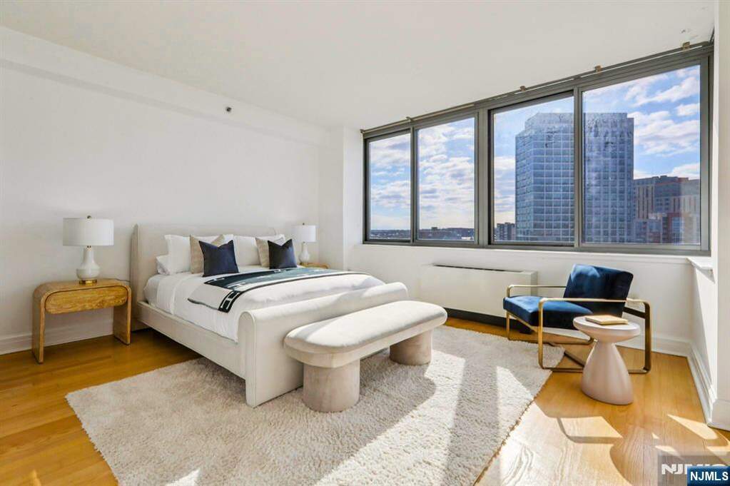 2 Bedroom Apartment/Flat's Image 10