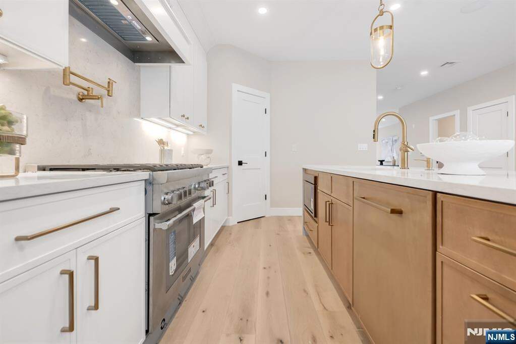 3 Bedroom Villa/Townhouse's Image 6
