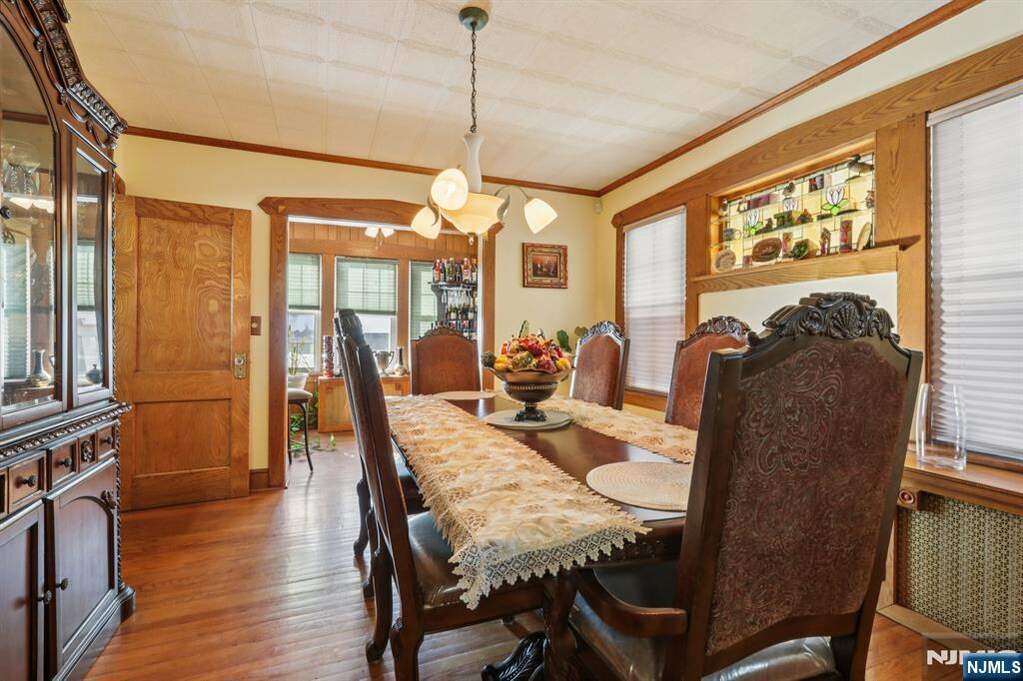 3 Bedroom Single Family Home/House's Image 7