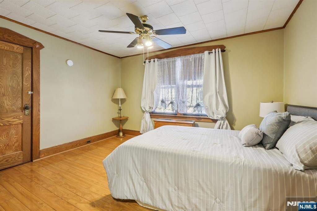 3 Bedroom Single Family Home/House's Image 15