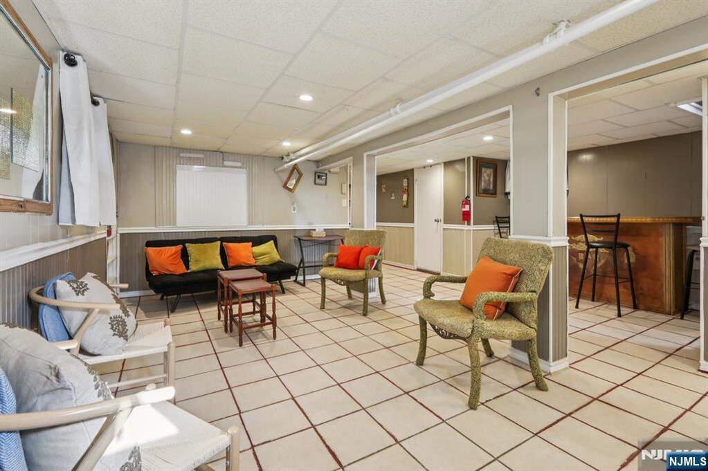 3 Bedroom Single Family Home/House's Image 26