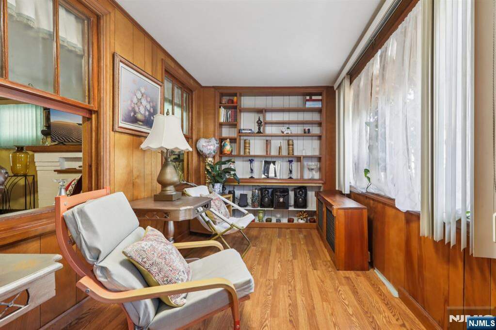3 Bedroom Single Family Home/House's Image 3