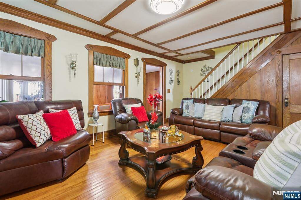 3 Bedroom Single Family Home/House's Image 6