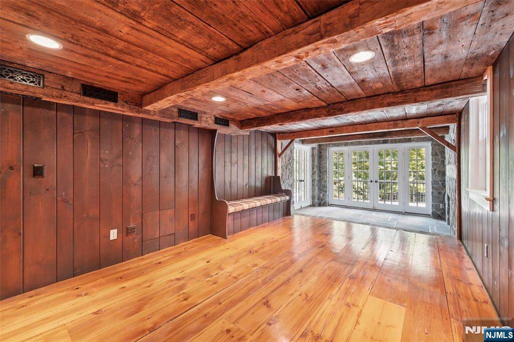 4 Bedroom Single Family Home/House's Image 20