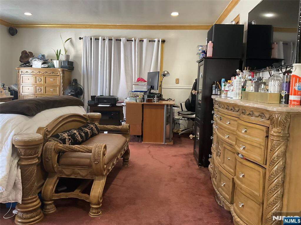 4 Bedroom Single Family Home/House's Image 15