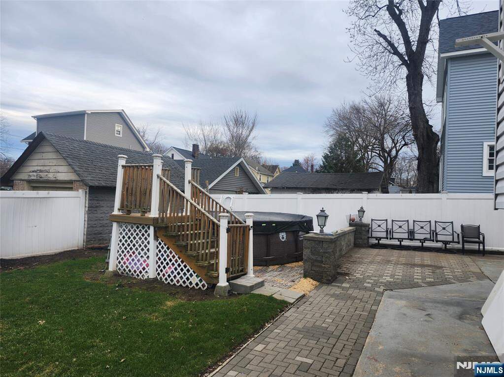 4 Bedroom Single Family Home/House's Image 21