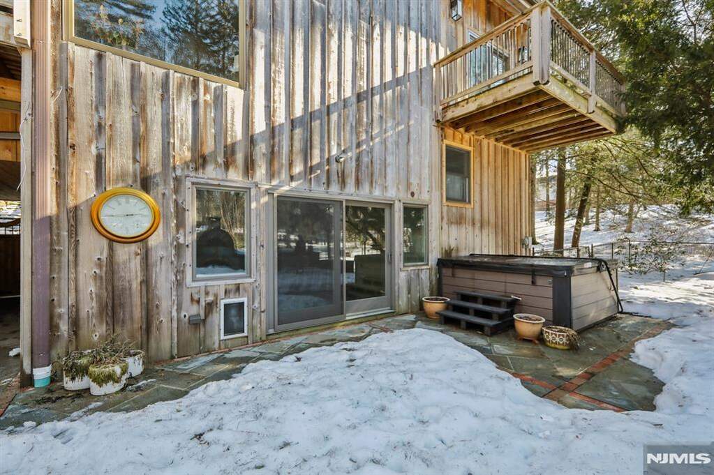 4 Bedroom Single Family Home/House's Image 31