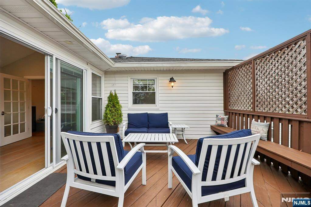 4 Bedroom Single Family Home/House's Image 12