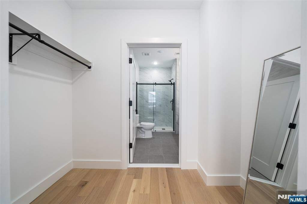 2 Bedroom Apartment/Flat's Image 9