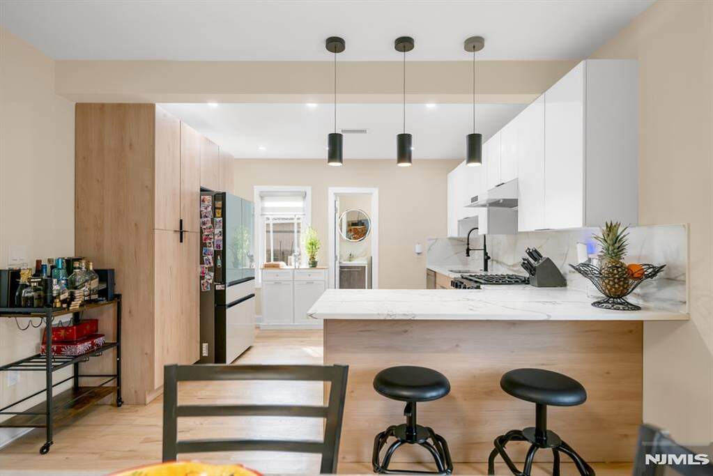 2 Bedroom Single Family Home/House's Image 10