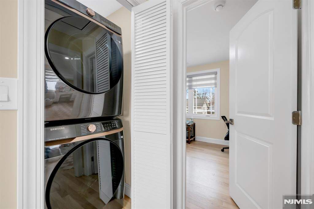 2 Bedroom Single Family Home/House's Image 23