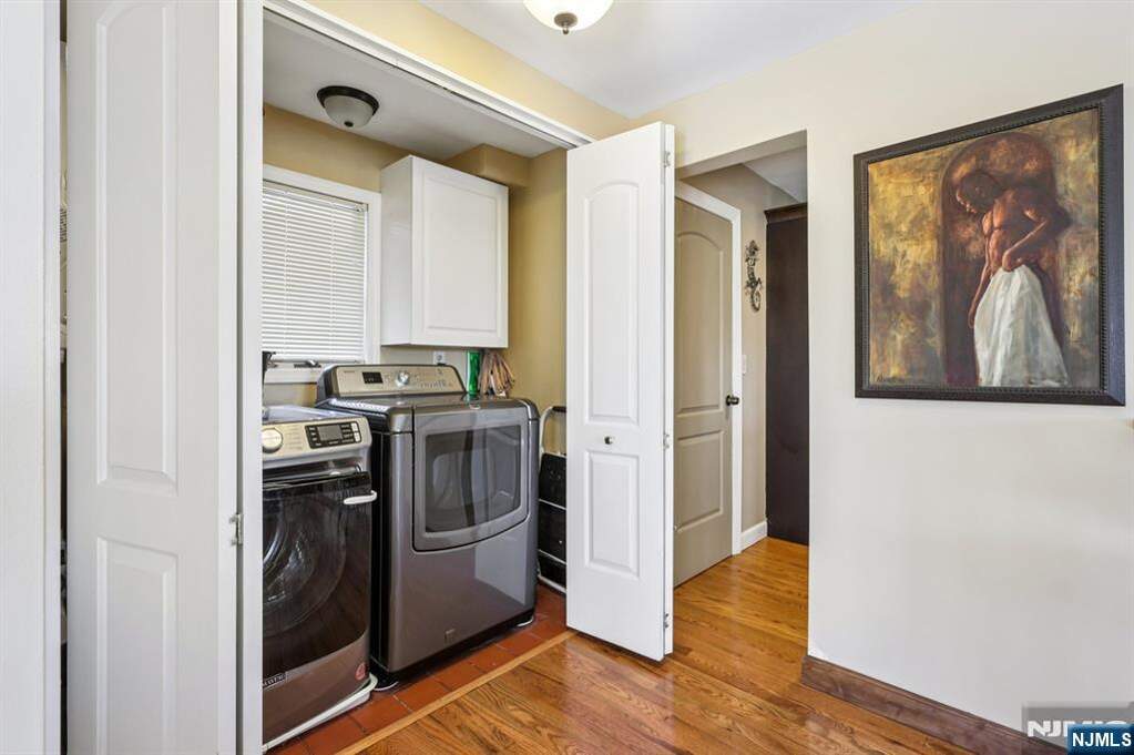 3 Bedroom Single Family Home/House's Image 13