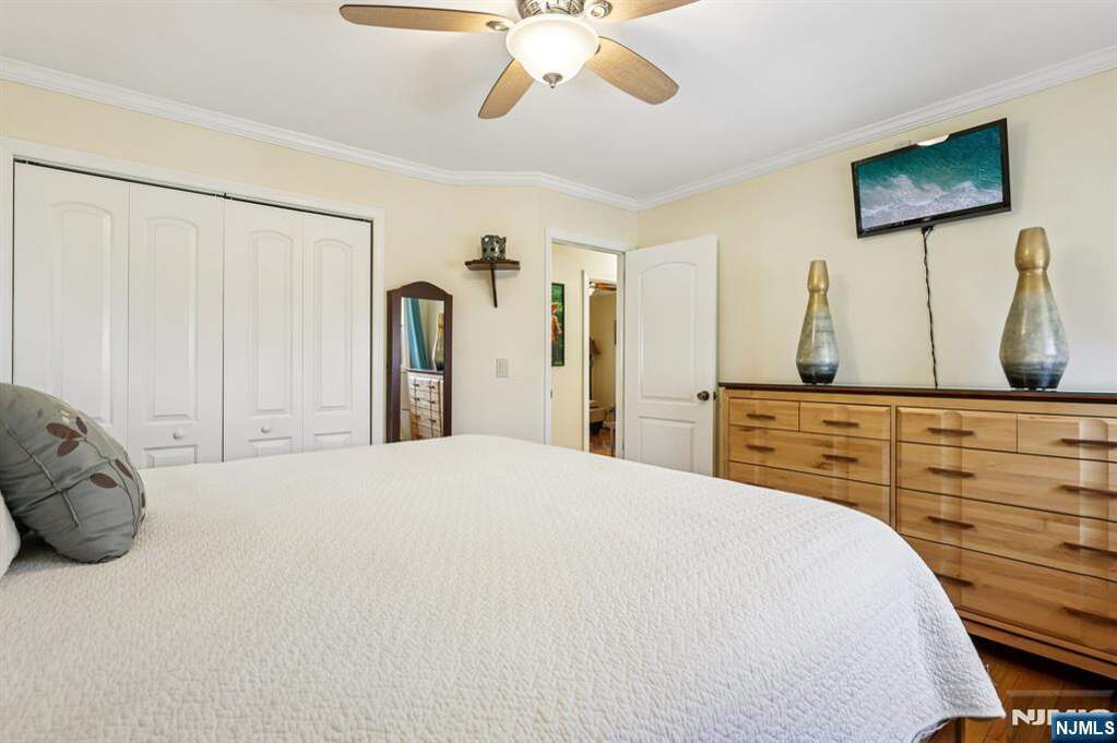3 Bedroom Single Family Home/House's Image 20