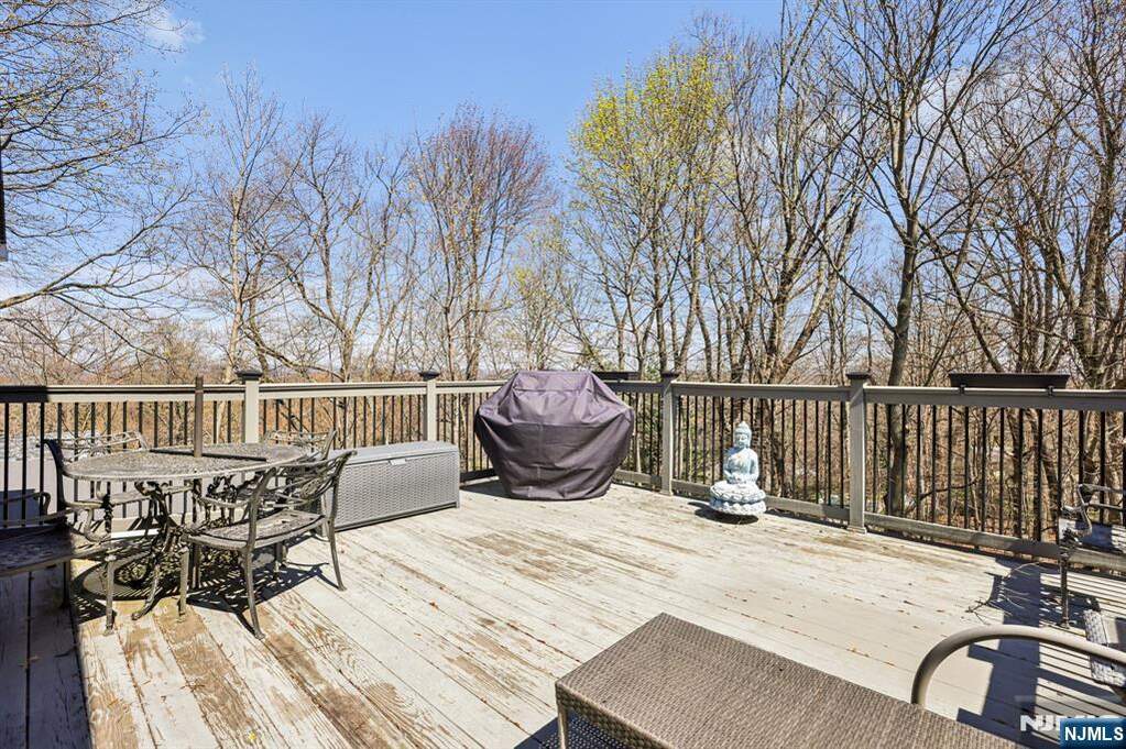 3 Bedroom Single Family Home/House's Image 37