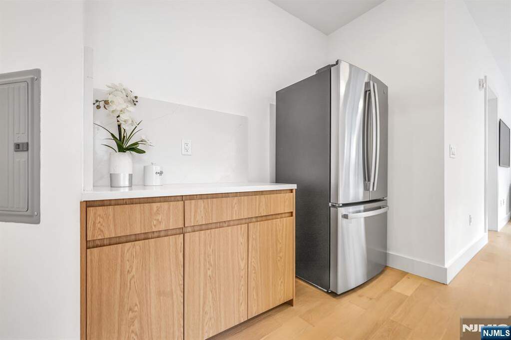 2 Bedroom Apartment/Flat's Image 3