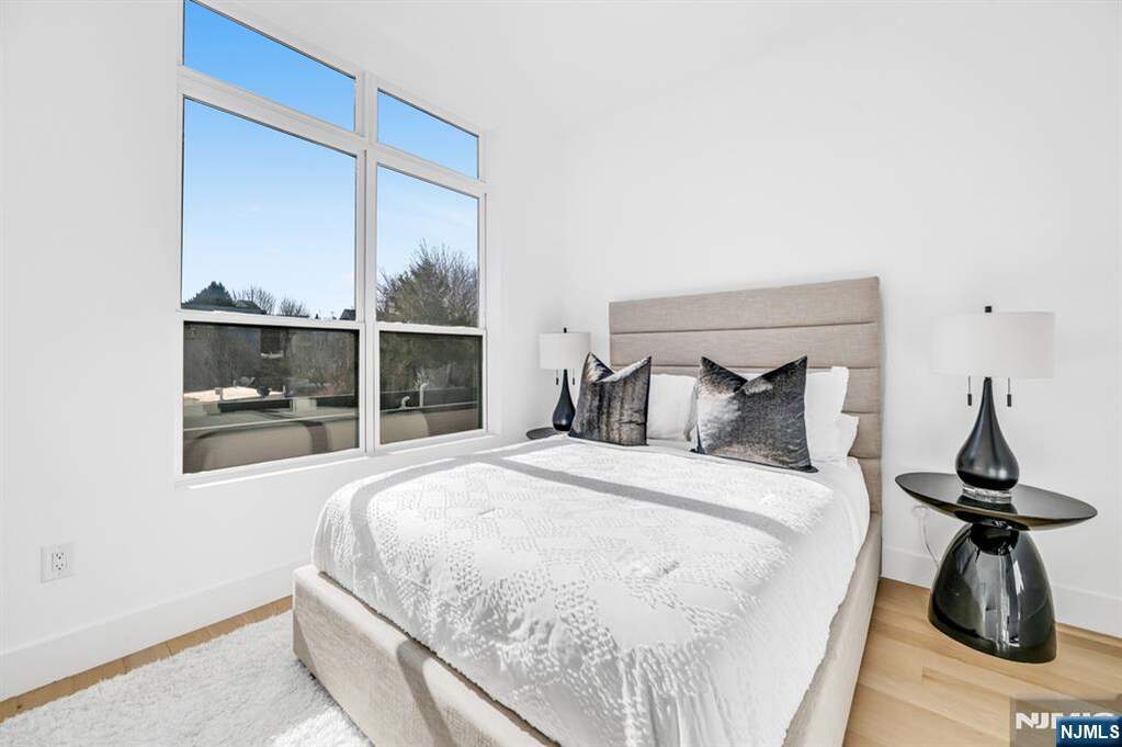 2 Bedroom Apartment/Flat's Image 6