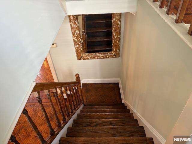 4 Bedroom Single Family Home/House's Image 14