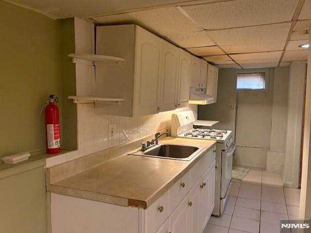 4 Bedroom Single Family Home/House's Image 25