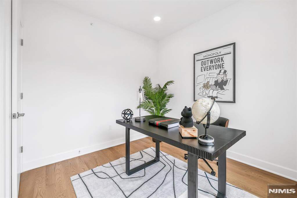 3 Bedroom Villa/Townhouse's Image 30