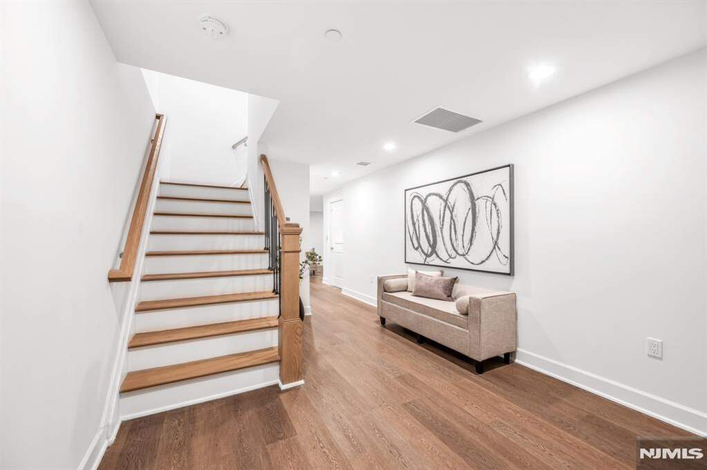 3 Bedroom Villa/Townhouse's Image 35