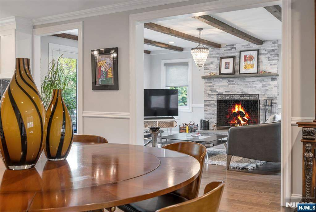 4 Bedroom Single Family Home/House's Image 11