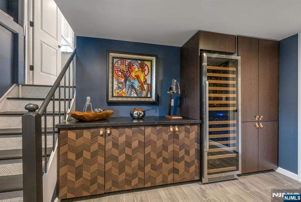 4 Bedroom Single Family Home/House's Image 25