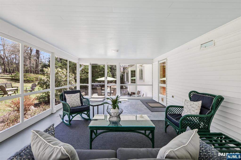 3 Bedroom Single Family Home/House's Image 13