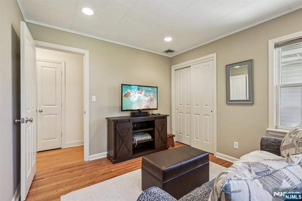 3 Bedroom Single Family Home/House's Image 18