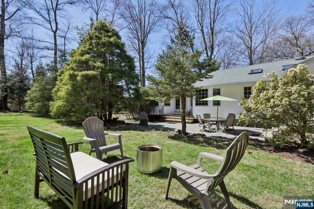 3 Bedroom Single Family Home/House's Image 24