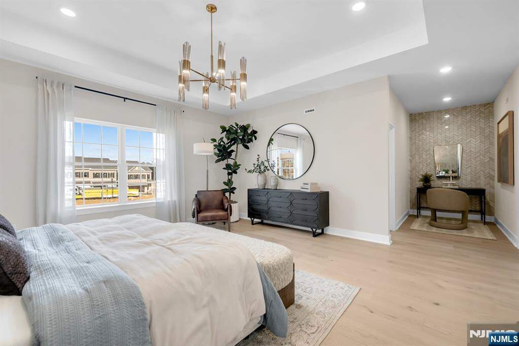 3 Bedroom Villa/Townhouse's Image 16