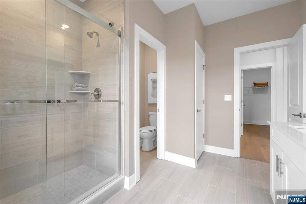 3 Bedroom Villa/Townhouse's Image 21