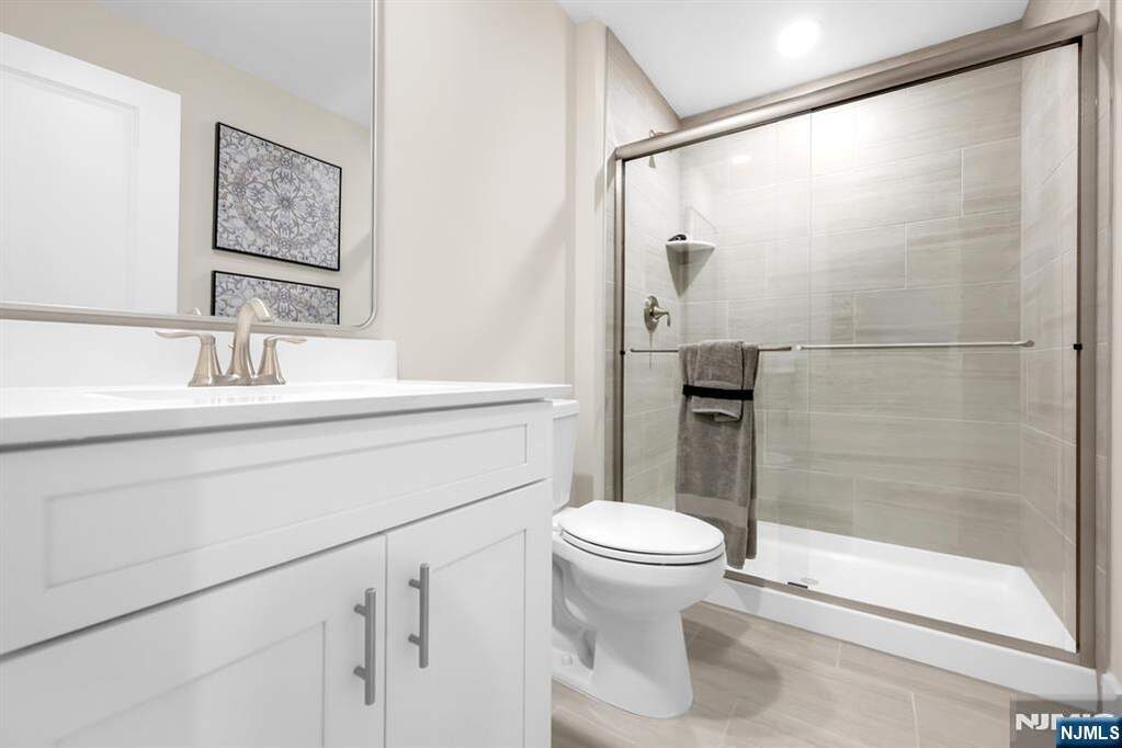 3 Bedroom Villa/Townhouse's Image 34