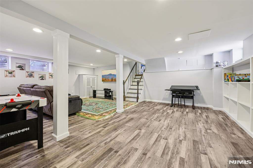 3 Bedroom Single Family Home/House's Image 18