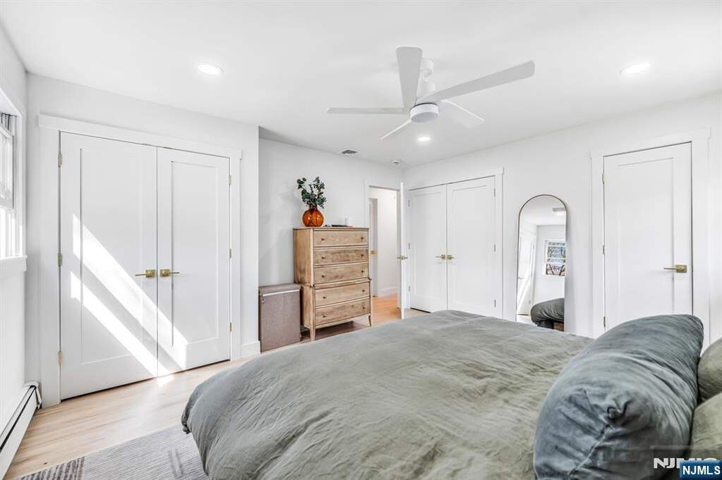 4 Bedroom Single Family Home/House's Image 21