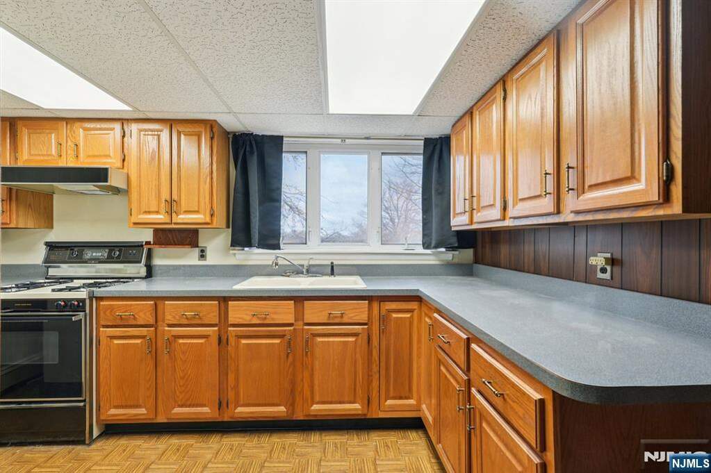 5 Bedroom Multi Unit's Image 21