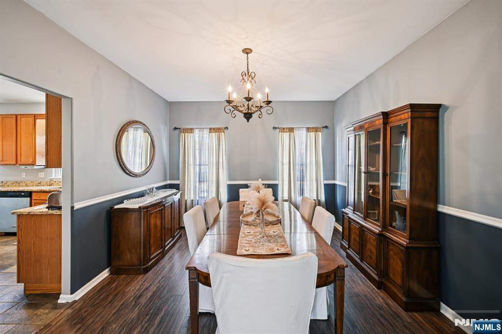 4 Bedroom Single Family Home/House's Image 16