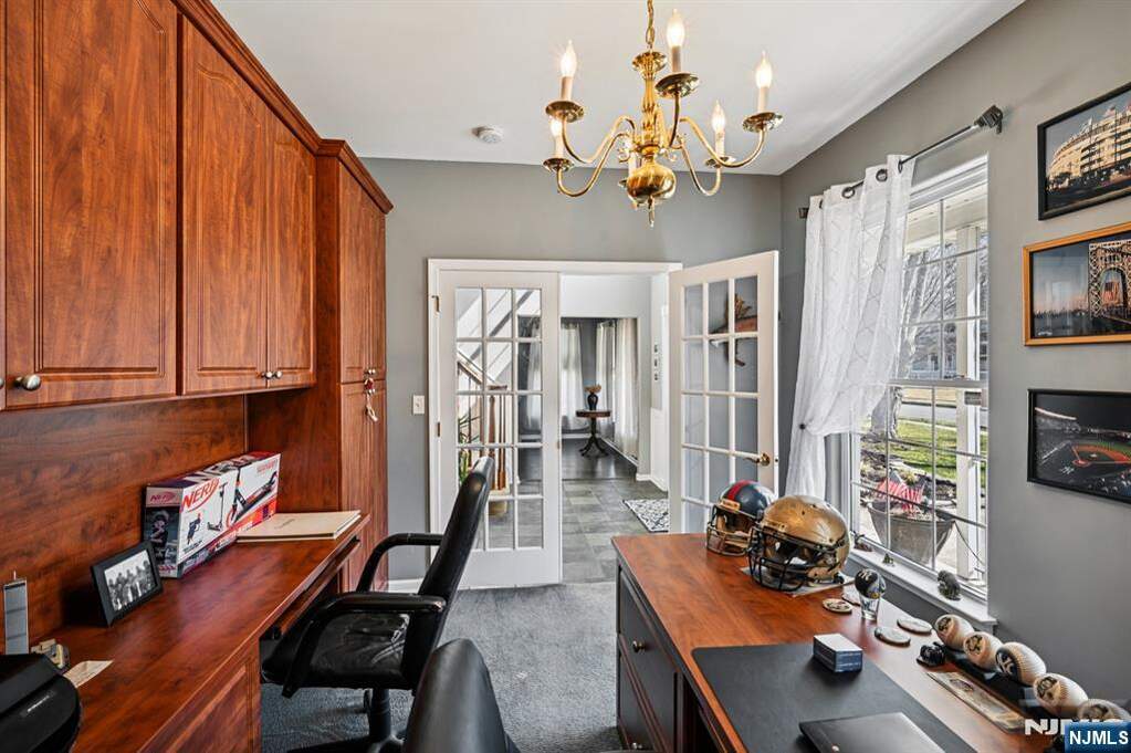 4 Bedroom Single Family Home/House's Image 20