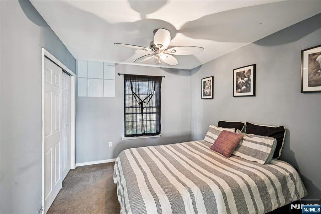 4 Bedroom Single Family Home/House's Image 28