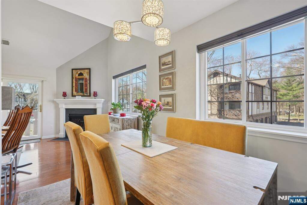 2 Bedroom Apartment/Flat's Image 9