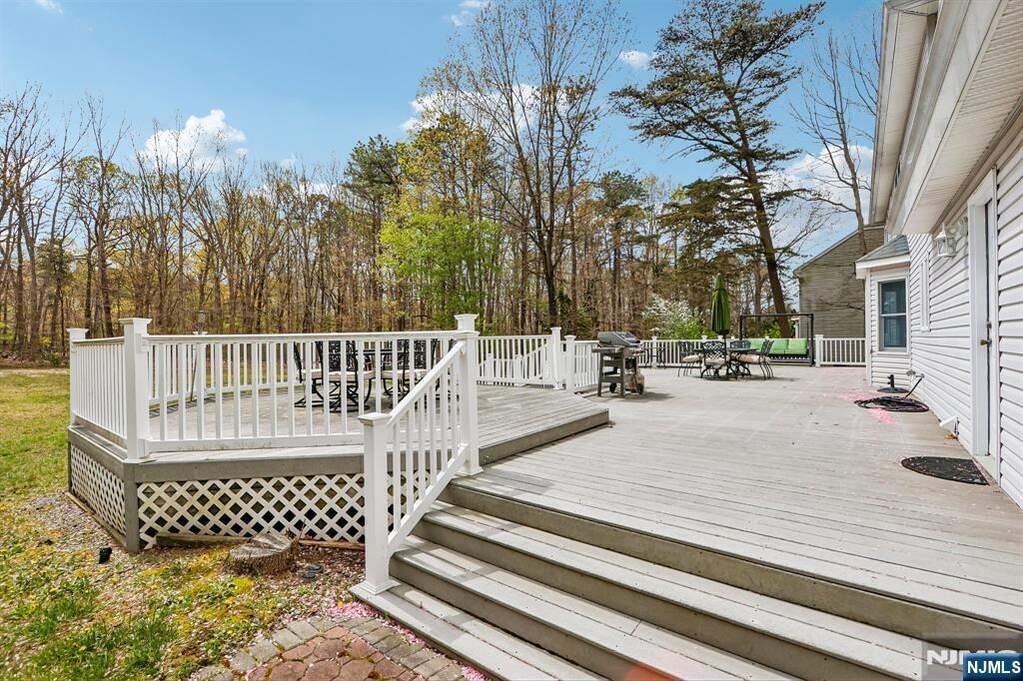 5 Bedroom Single Family Home/House's Image 45