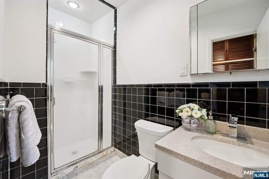 3 Bedroom Single Family Home/House's Image 19