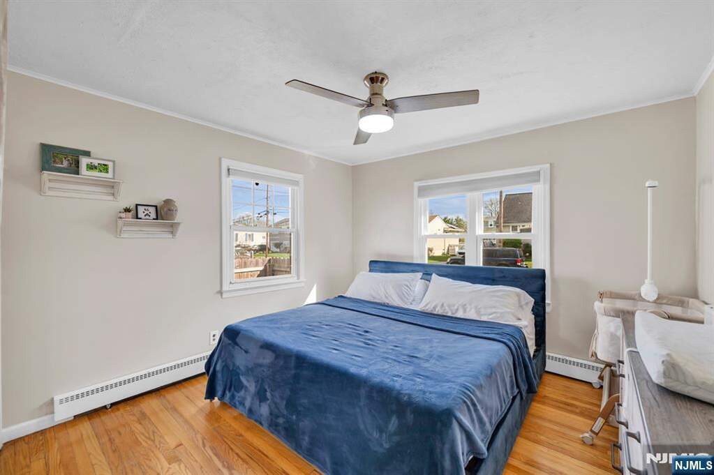 3 Bedroom Single Family Home/House's Image 13