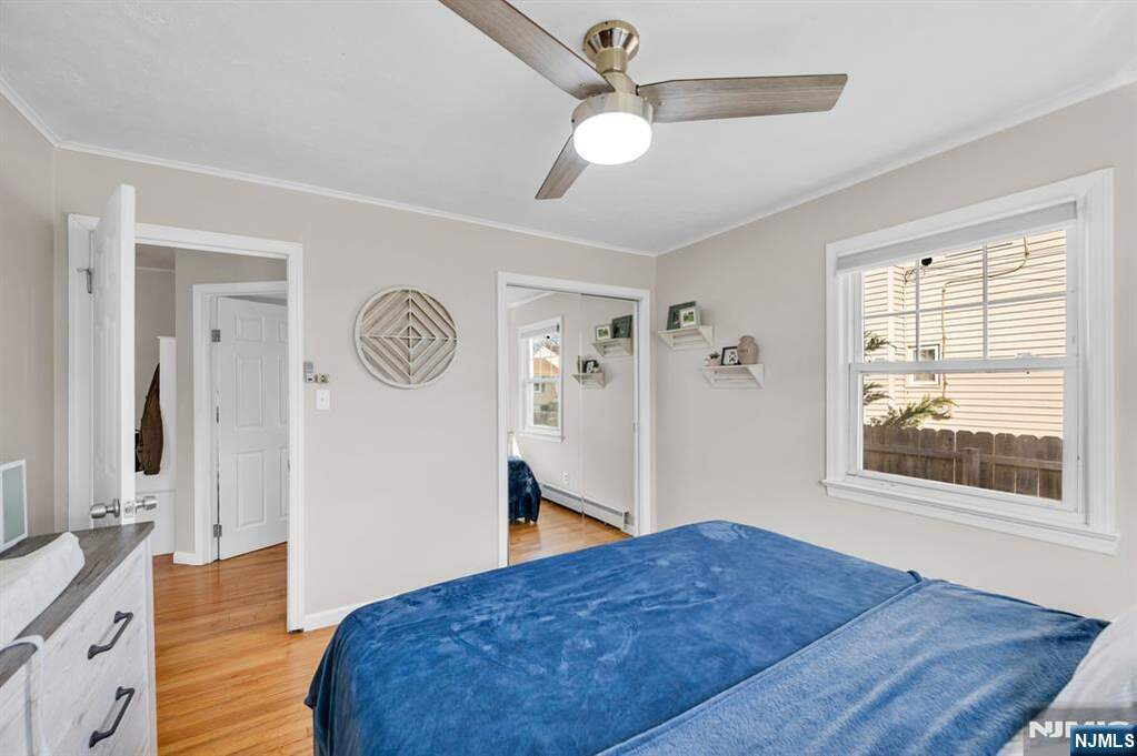 3 Bedroom Single Family Home/House's Image 14