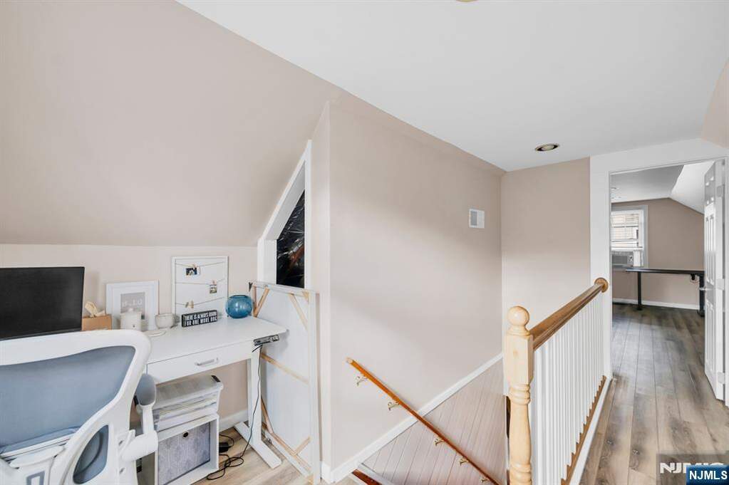 3 Bedroom Single Family Home/House's Image 18
