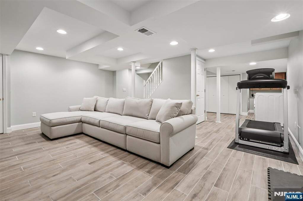 3 Bedroom Single Family Home/House's Image 15