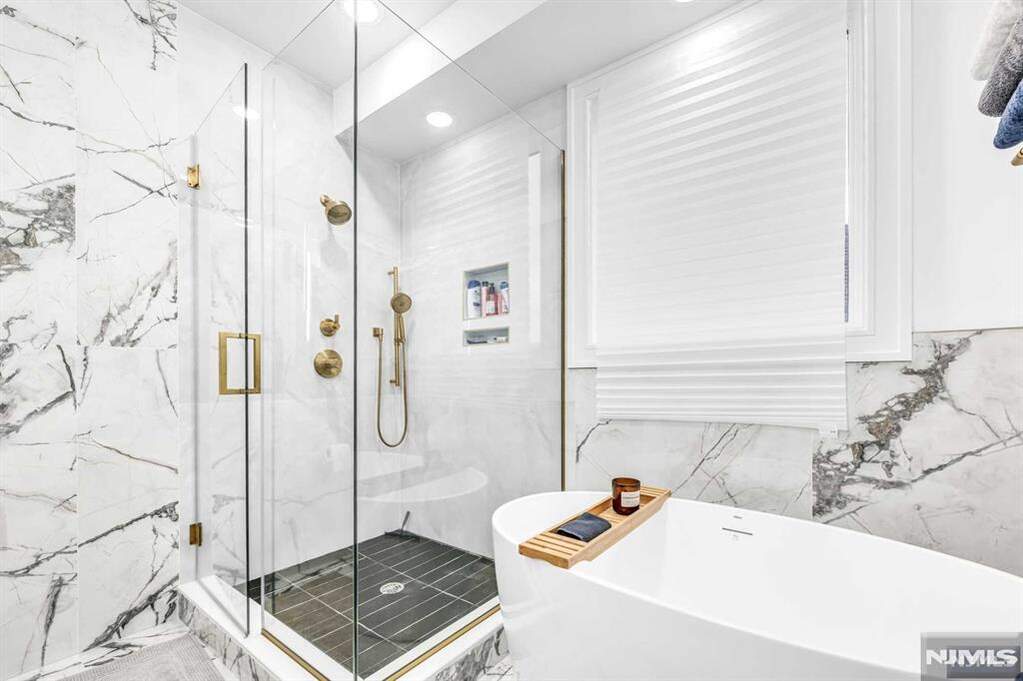 4 Bedroom Villa/Townhouse's Image 25