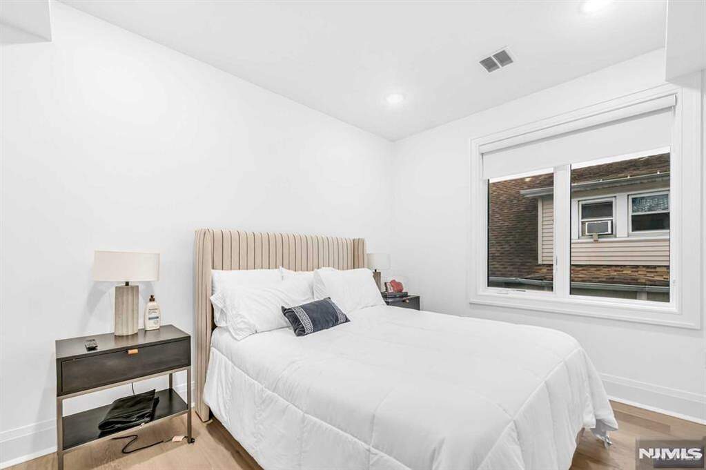 4 Bedroom Villa/Townhouse's Image 28