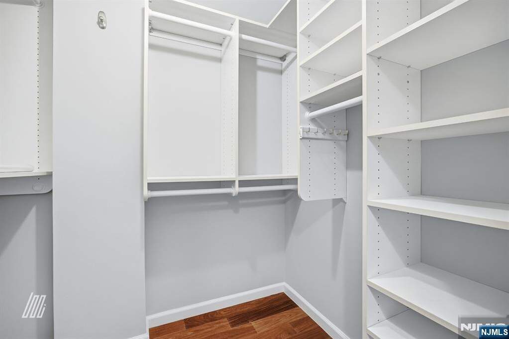 2 Bedroom Apartment/Flat's Image 20