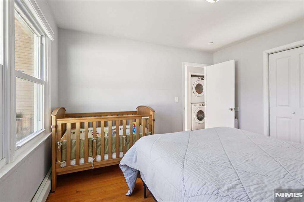 3 Bedroom Single Family Home/House's Image 18